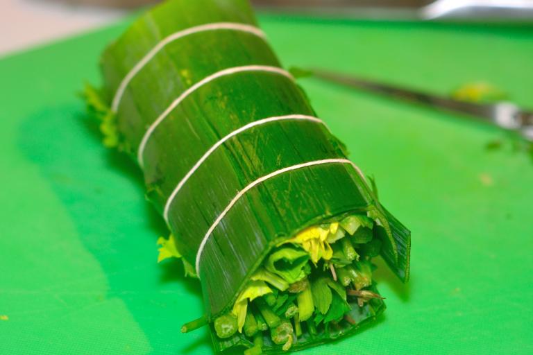 Recipe: Bouquet garni. Step b.